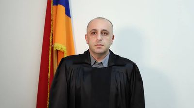 Մհեր Ղարիբի Պետրոսյան
