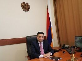 Մեսրոպ Երջանիկի Մակյան