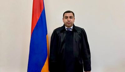 Հրաչ Հայկի Դաջունց