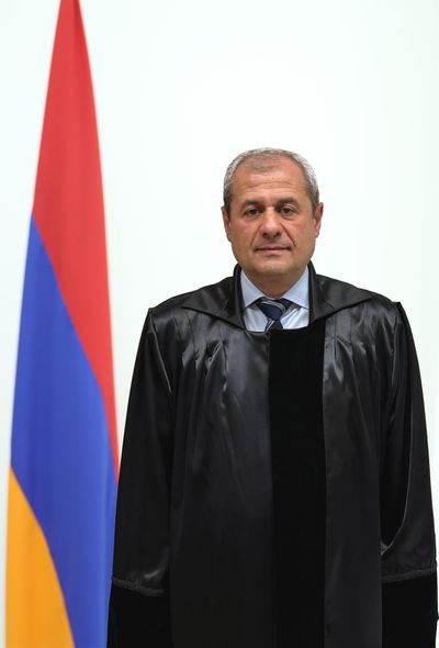 Արշակ Վոլոդյայի Պետրոսյան